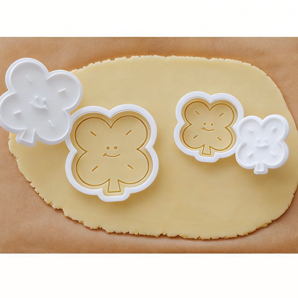 แม่พิมพ์คุกกี้รูปใบโคลเวอร์สี่ - Kitchen Baking Utensil บทวิจารณ์และราคา